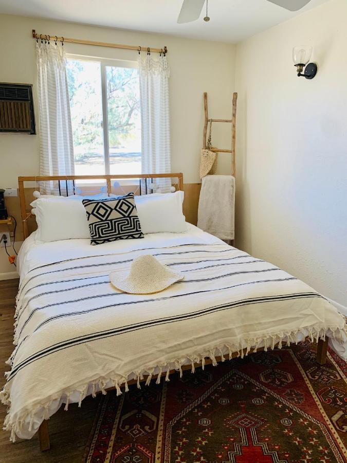 Casa Agave: Comfy Joshua Tree Cottage With Free Breakfast Bar Buitenkant foto