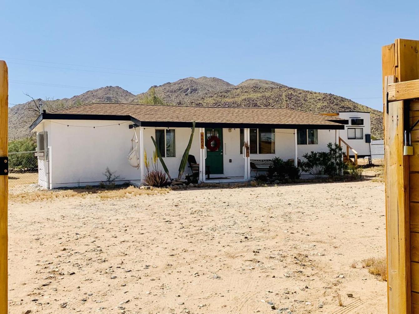 Casa Agave: Comfy Joshua Tree Cottage With Free Breakfast Bar Buitenkant foto
